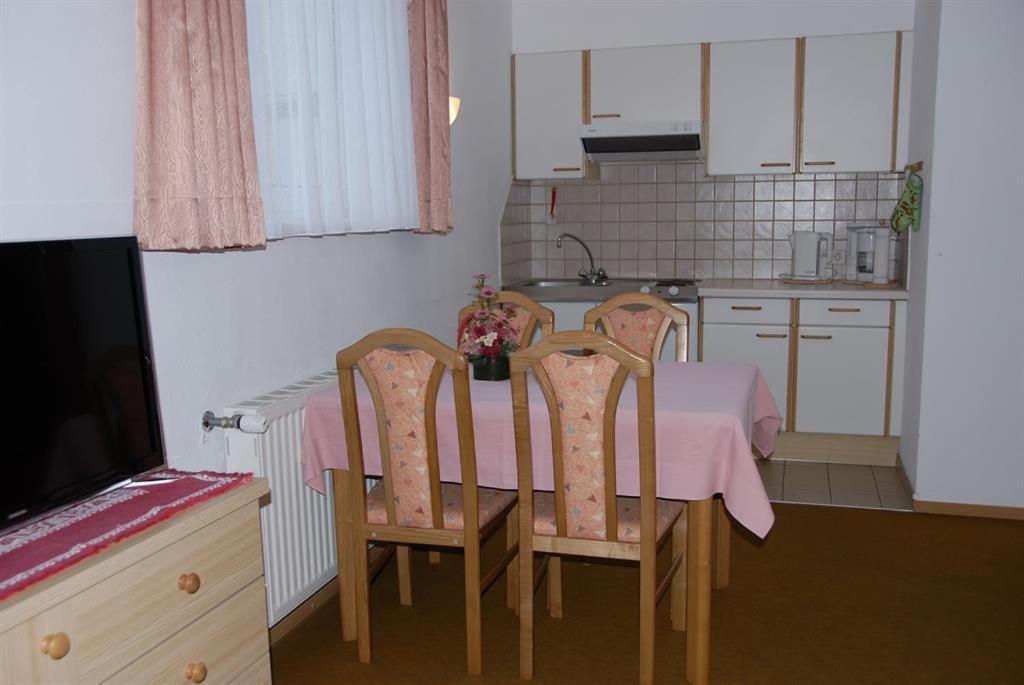 Pension & Appartement Fortin Bad Kleinkirchheim Exterior foto